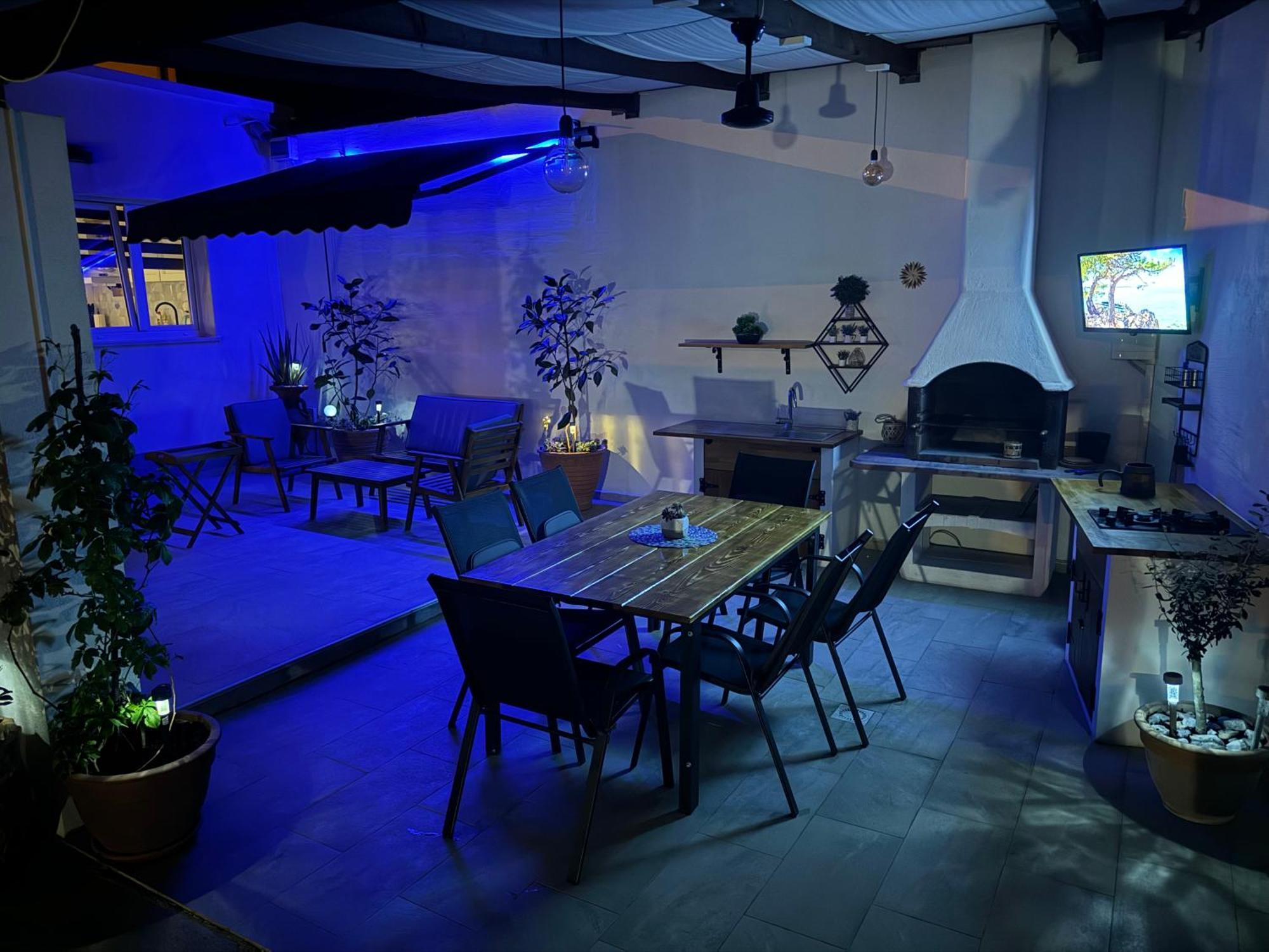 Beach House Oasis Villa Livak Kaštela Esterno foto