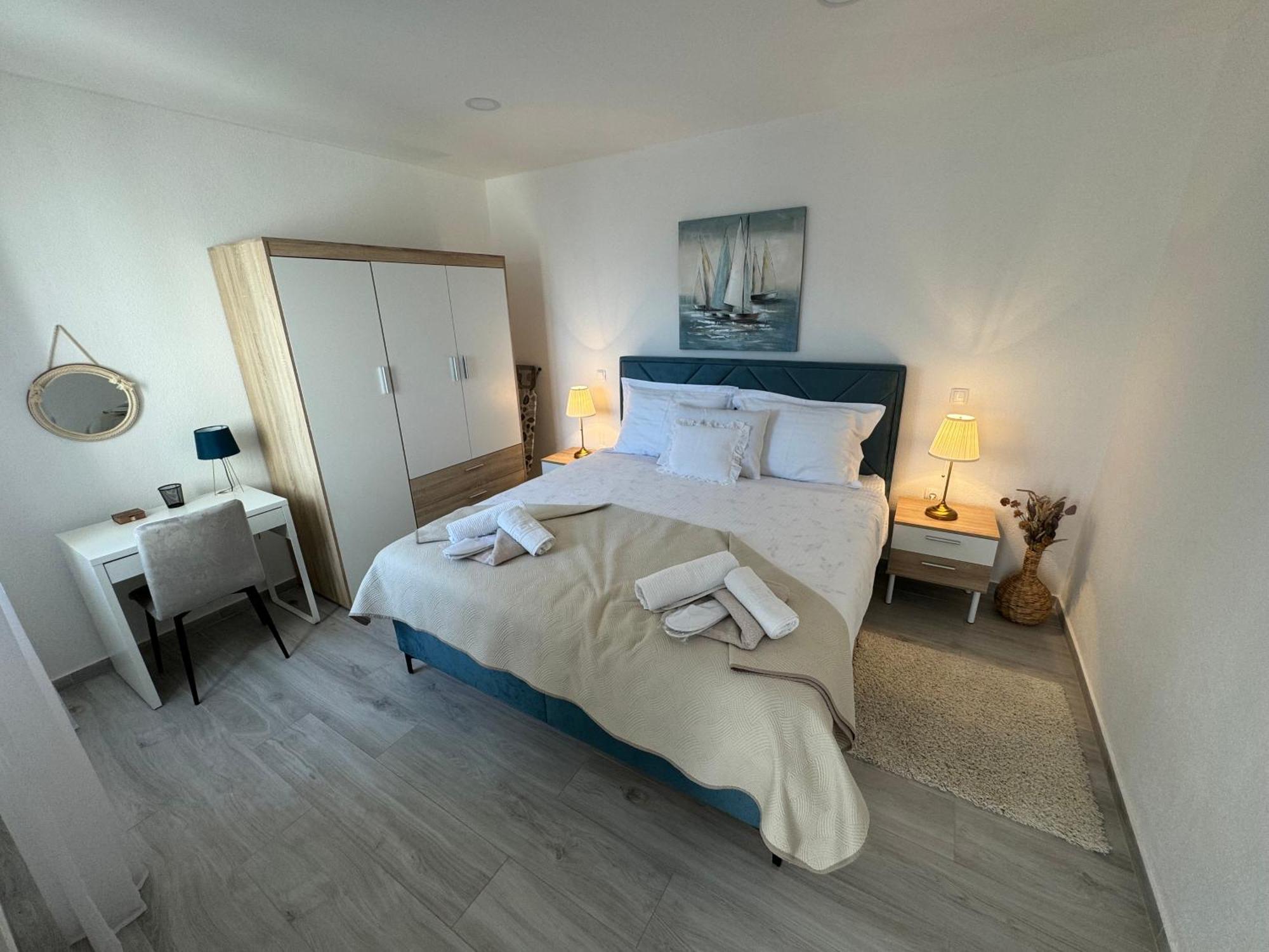 Beach House Oasis Villa Livak Kaštela Esterno foto